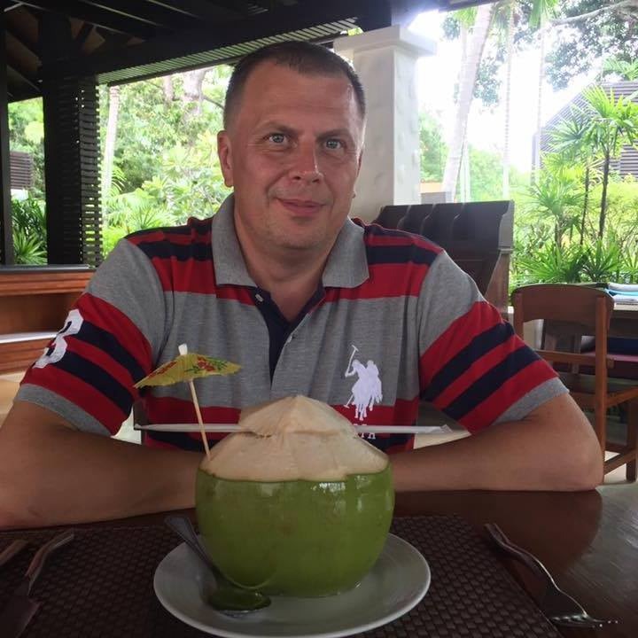 Royalty Profits AI-creator-1